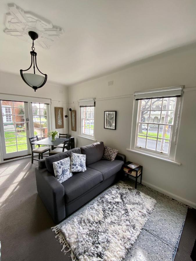 East Melbourne City Studio - Amazing Location & Sunny Charm Lejlighed Eksteriør billede